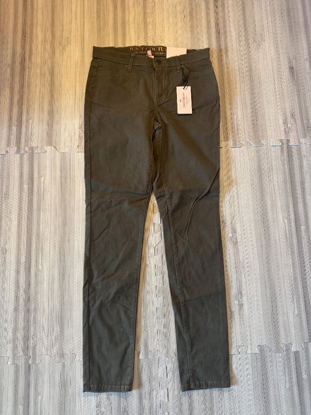 NWT Juicy Couture Women's Green Skinny Pants